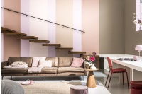 flexa-kleurentrends-2021-kleurvanhetjaar-expressive-woonkamer-trap1.jpg